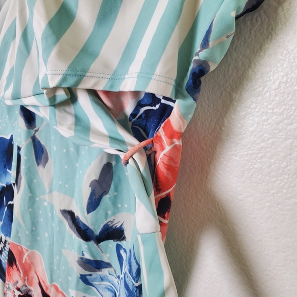 Lane Bryant Swim By Cacique Women's Striped Floral Tankini Swimsuit Top No Wire - Picture 5 of 12